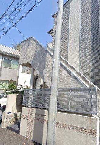 中落合テラスの外観