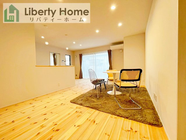 日立市金沢町4丁目の居間・リビング