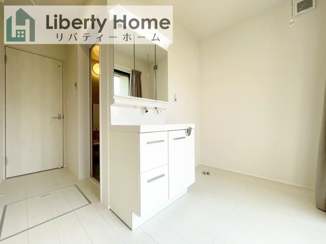 日立市金沢町4丁目の独立洗面台