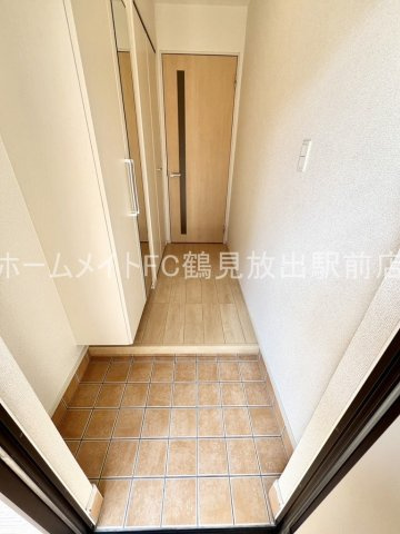 プチメゾンロココの玄関