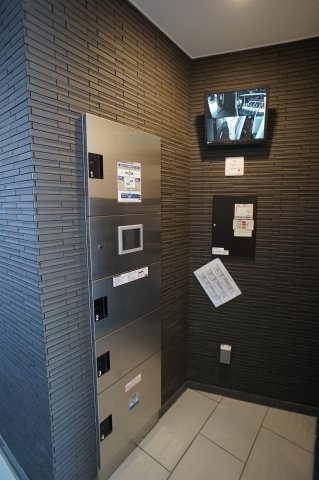 習志野市鷺沼台４丁目の賃貸マンションのその他共用部分|宅配ボックス付いてます