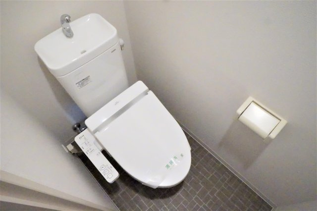 習志野市鷺沼台４丁目の賃貸マンションのトイレ|もちろんウォシュレットです