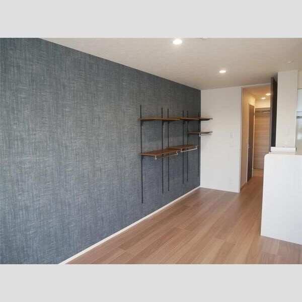 Serendipia・M(セレンディピア)の居間・リビング