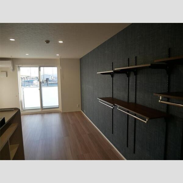 Serendipia・M(セレンディピア)の居間・リビング