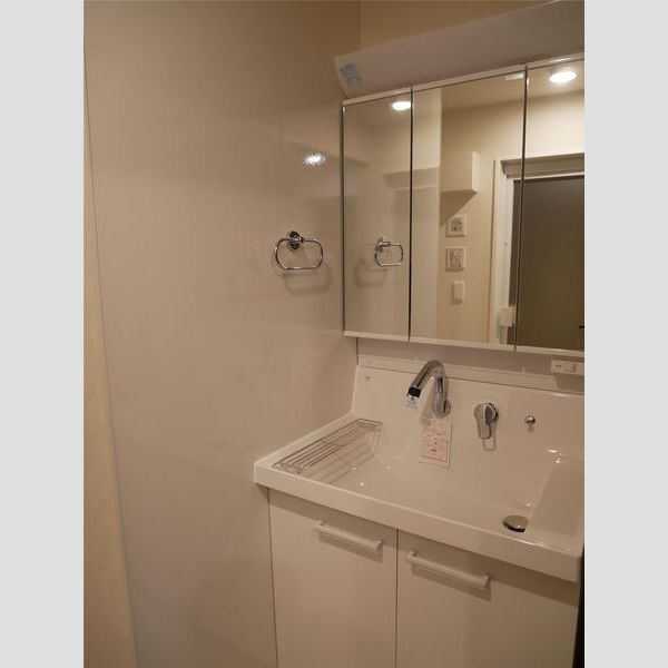 Serendipia・M(セレンディピア)の独立洗面台