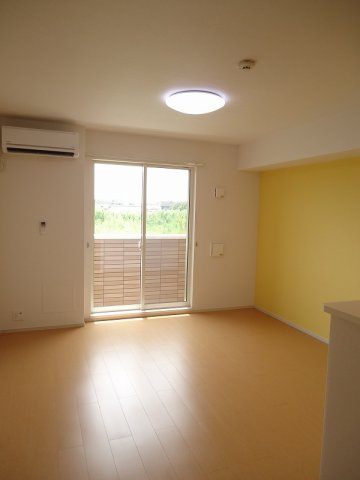 ハピネス・Ⅰの居間・リビング