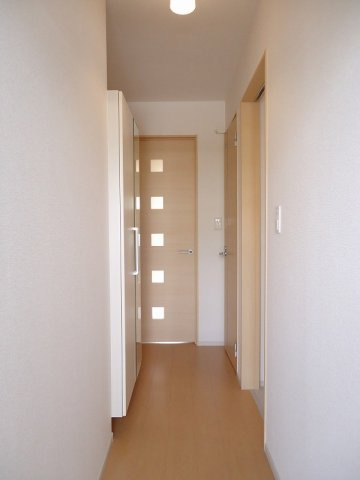 ハピネス・Ⅰの玄関