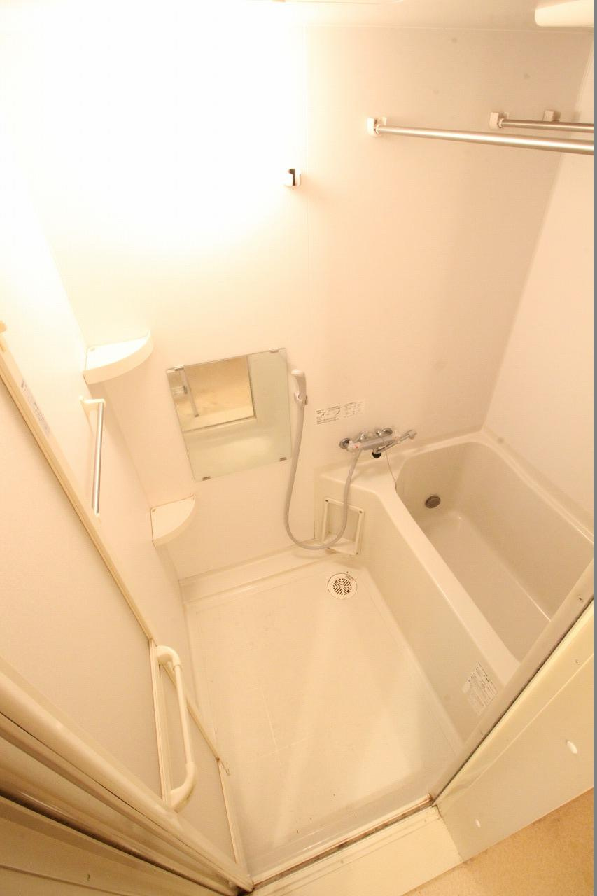 プリマベーラ森友の浴室|※お部屋により仕様が異なる場合があります※