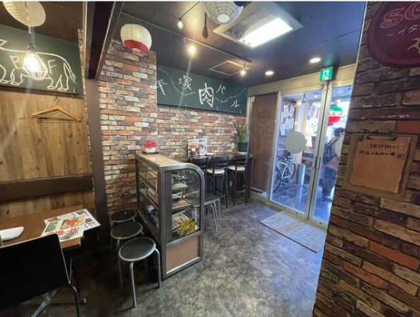 GAUDIビルの内装