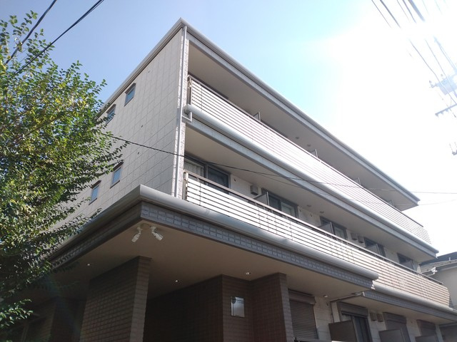 ドエル成増の外観