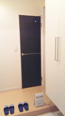 【玄関】 | クロシェットB