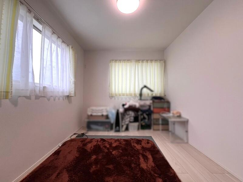 野市町西野　中古戸建　の洋室