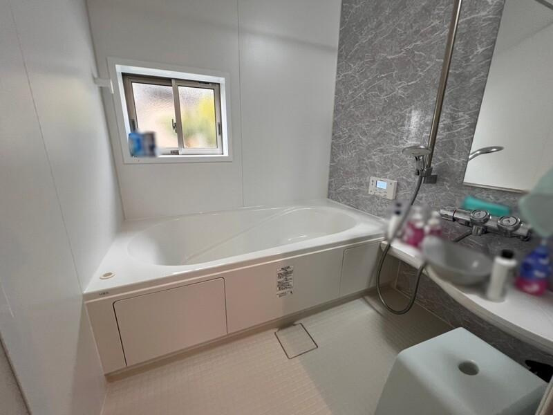 野市町西野　中古戸建　の浴室