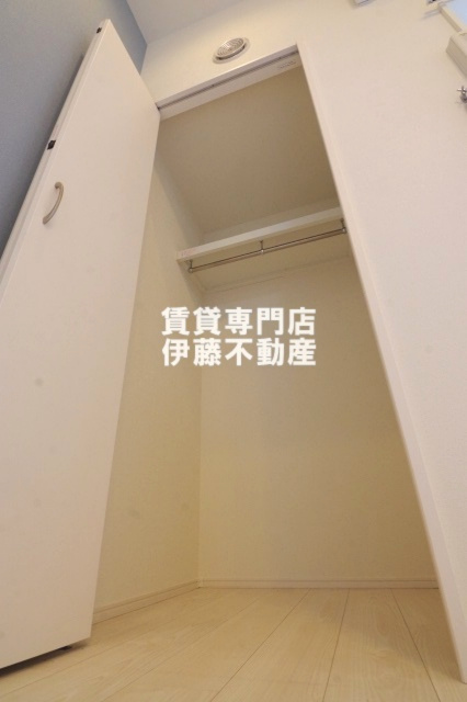 ハーモニーテラス上小田井の収納