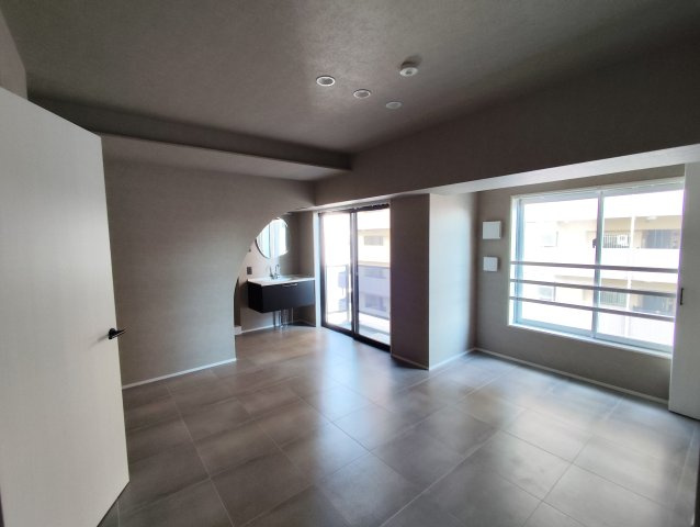 セレクトーンの洋室