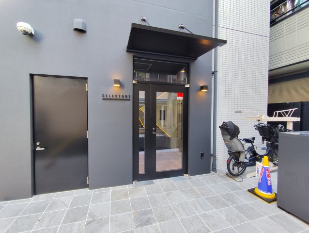セレクトーンのエントランス