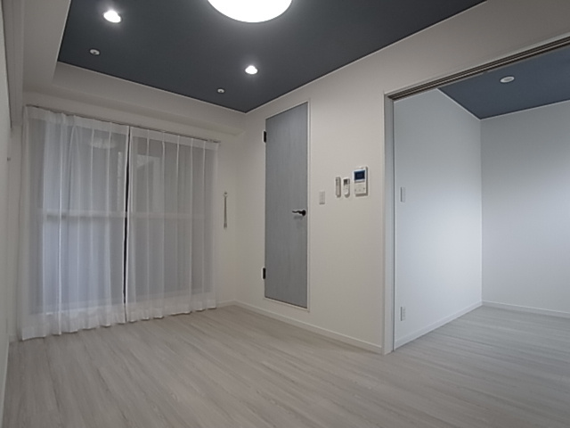 神戸市兵庫区鍛冶屋町１丁目の賃貸マンションの居間・リビング|リビング