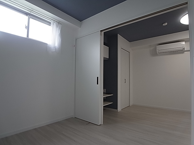 神戸市兵庫区鍛冶屋町１丁目の賃貸マンションの内装|洋室