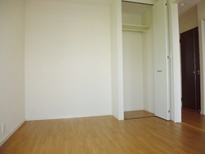 【寝室】 | フローレンスⅢ | 洋室