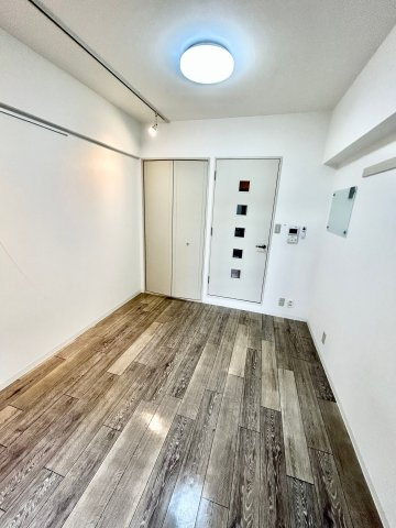 アール江坂の内装