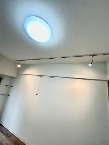 アール江坂の内装