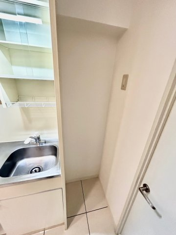 アール江坂の内装