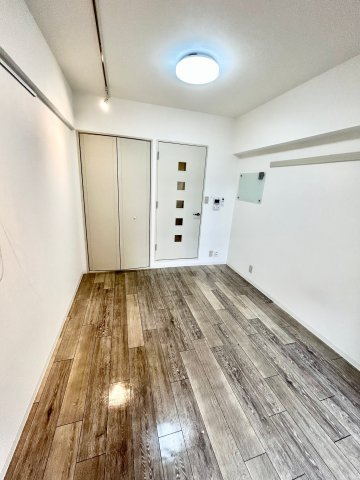 アール江坂の内装