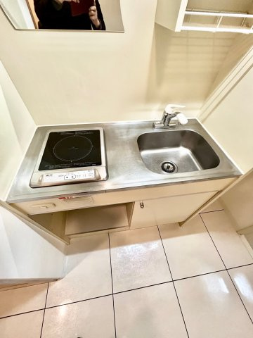 アール江坂のキッチン