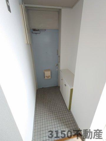 ハヤシビルの玄関