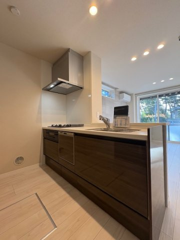 ルミラⅠのキッチン|人気の対面型システムキッチン♪