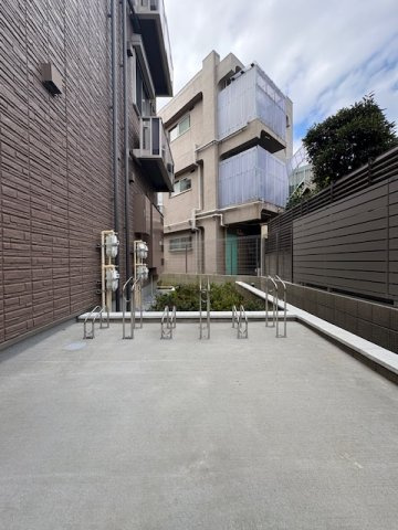 ルミラⅠのその他共用部分|共用部には駐輪場を設置♪