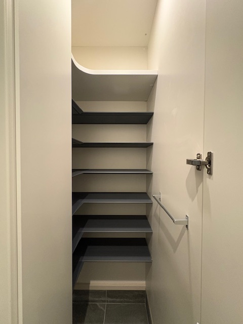 ルミラⅠの玄関|玄関には収納力たっぷりのシューズインクローゼット♪
