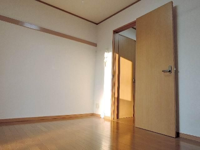 【居間・リビング】 | ユタカハイム