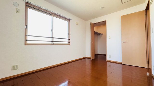 ヴィーブルＫの洋室