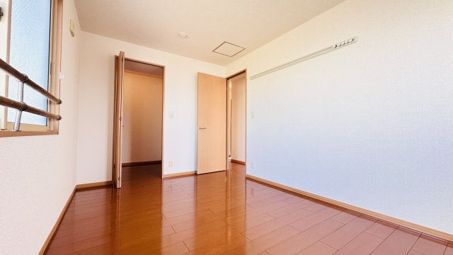 ヴィーブルＫの洋室