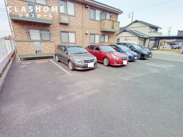 シャルム上重原　Ｂ　　　刈谷市近郊の賃貸はクラスホームの駐車場