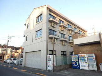 【外観】 | ＲＣ造の重厚な外観。