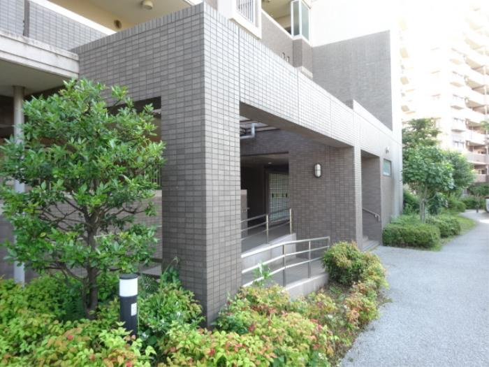 【エントランス】