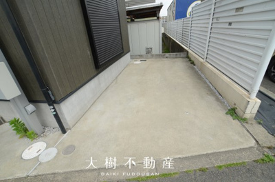 【駐車場】 | 綾瀬市深谷上5丁目　中古戸建て【仲介手数料無料】