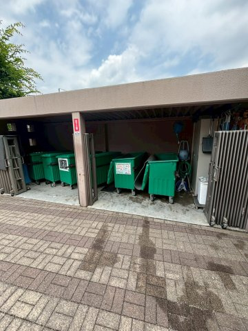 ビューネ西宮五段坂のその他共用部分|ゴミ置き場