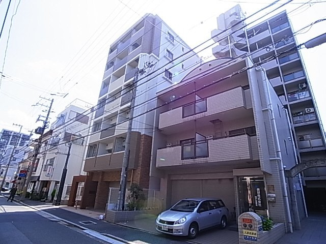 神戸市兵庫区塚本通６丁目の賃貸マンションの外観