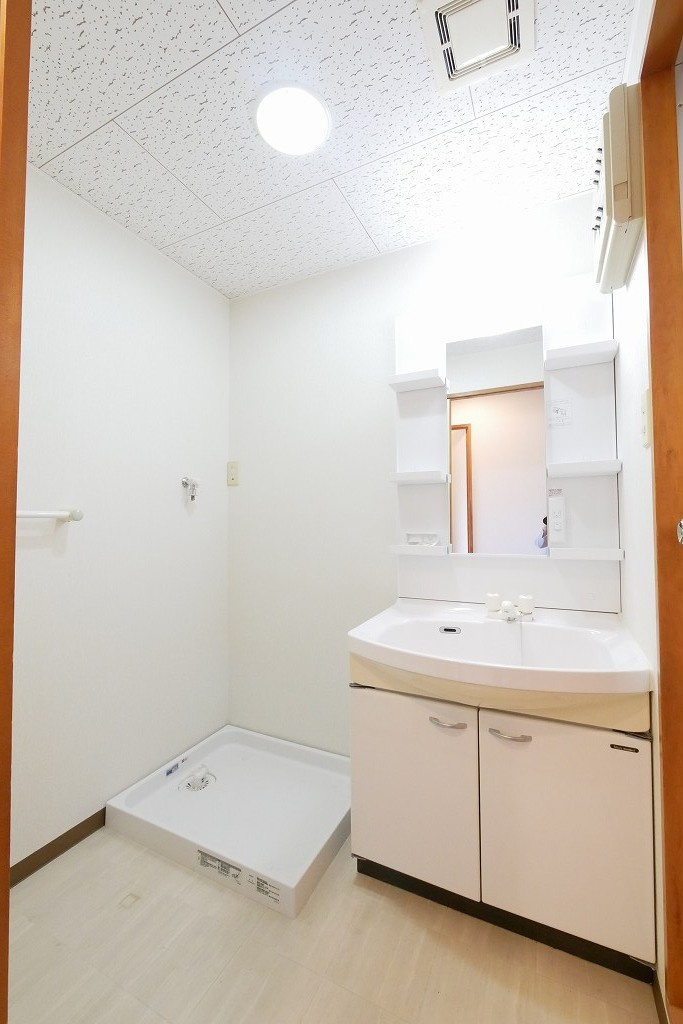 オハイオハイツの洗面所|オハイオハイツ402号室　