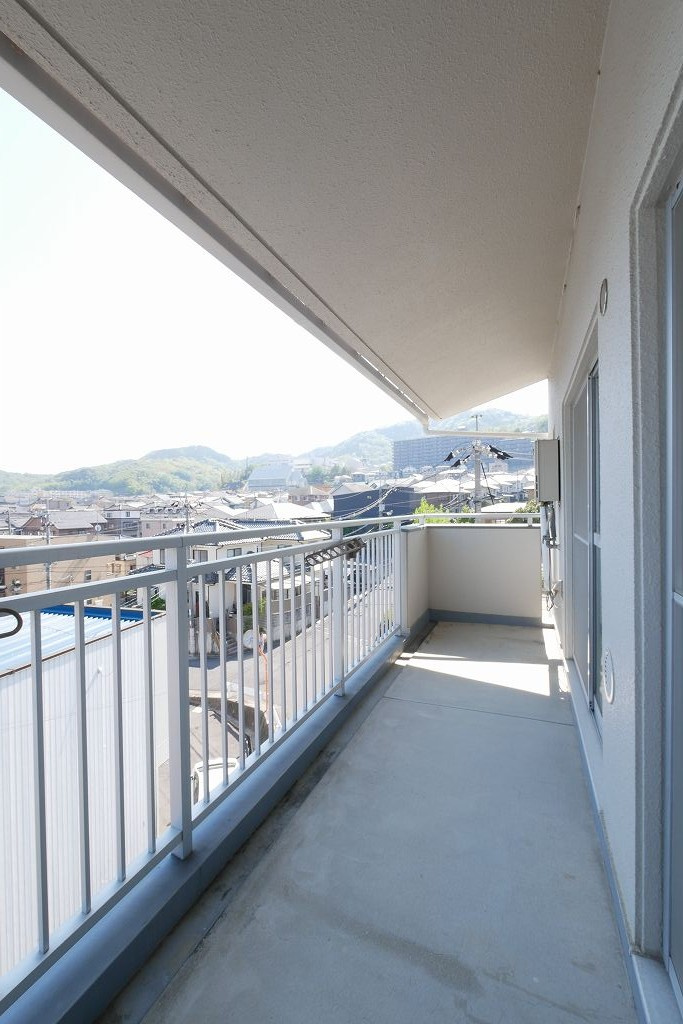 オハイオハイツのバルコニー|オハイオハイツ402号室　