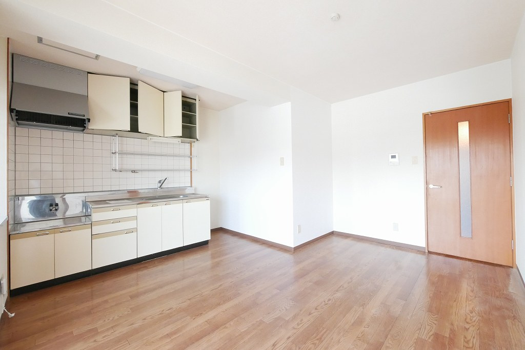 オハイオハイツの居間・リビング|オハイオハイツ402号室　