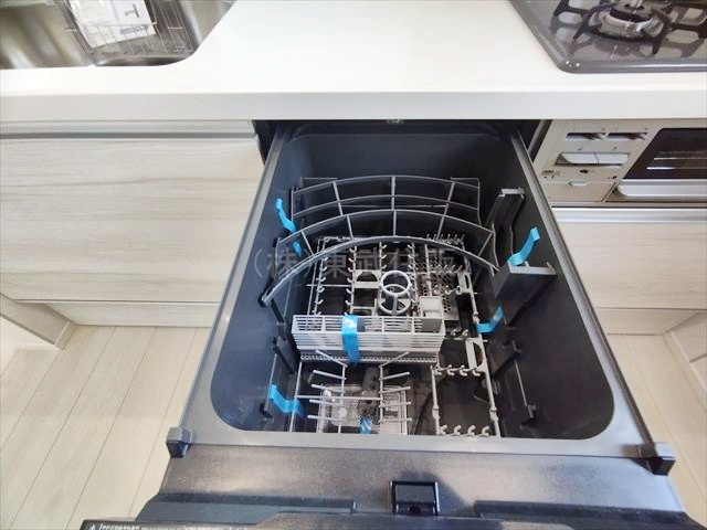 【キッチン】 | ふじみ野市上福岡5丁目　24　1期　全2棟　1号棟 | 洗い物の手間が省ける食洗機付きです