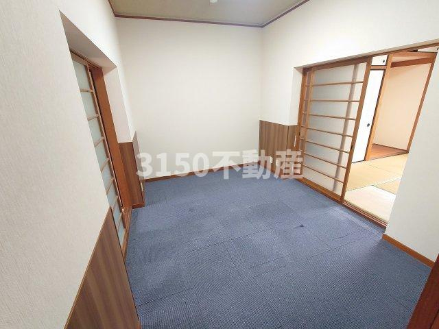 浅野第三ビルの内装