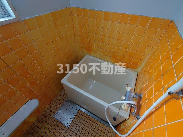 浅野第三ビルの浴室