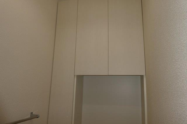 アシュランスAのトイレ|棚