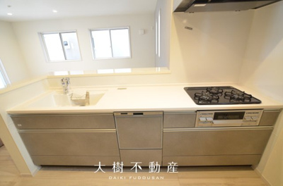 【浴室】 | 座間市南栗原3丁目　新築戸建て　全2棟【仲介手数料無料】