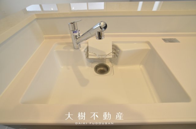 【キッチン】 | 座間市南栗原3丁目　新築戸建て　全2棟【仲介手数料無料】